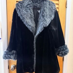 Winter Wool Coat with Faux Fur